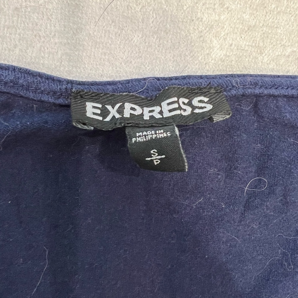 Express Ruffle Sleeve Top - Picture 7 of 10
